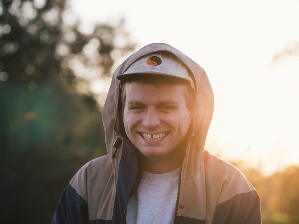 Mac DeMarco Wiki 2021: Net Worth, Height, Weight, Relationship & Full