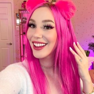 MeganPlays Wiki 2021: Net Worth, Height, Weight, Relationship & Full ...