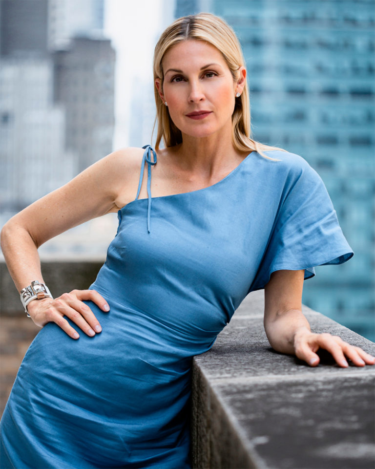 Kelly Rutherford. 