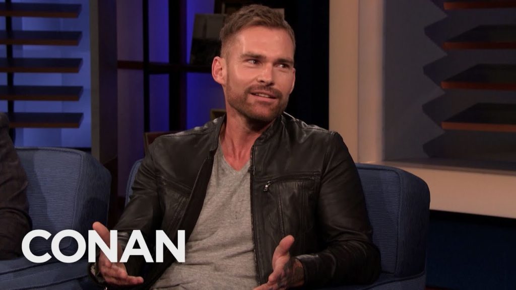 Seann William Scott Wiki 2021 Net Worth Height Weight Relationship