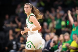 Sabrina Ionescu Wiki 2021: Net Worth, Height, Weight, Relationship & Full Biography. - Pop Slider