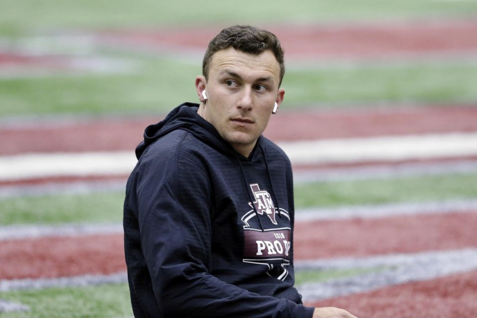 Johnny Manziel Discusses Offers for Impermissible Benefits During College  Career